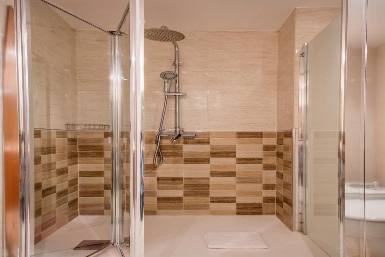 Habitat Apartments Carders バルセロナ エクステリア 写真
